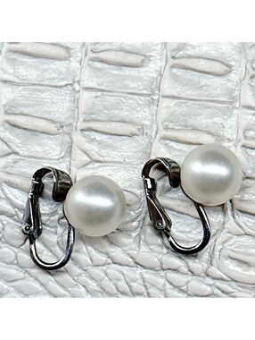6270mc. Richelieu Plastic Clip ONs